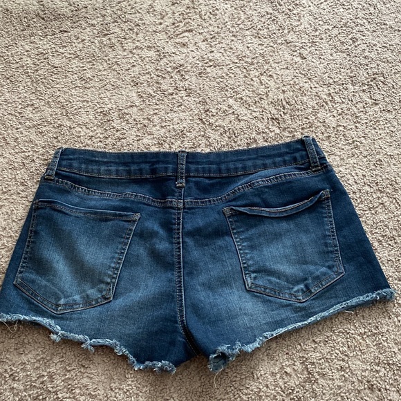 Jean Shorts Size 13 - Picture 2 of 2